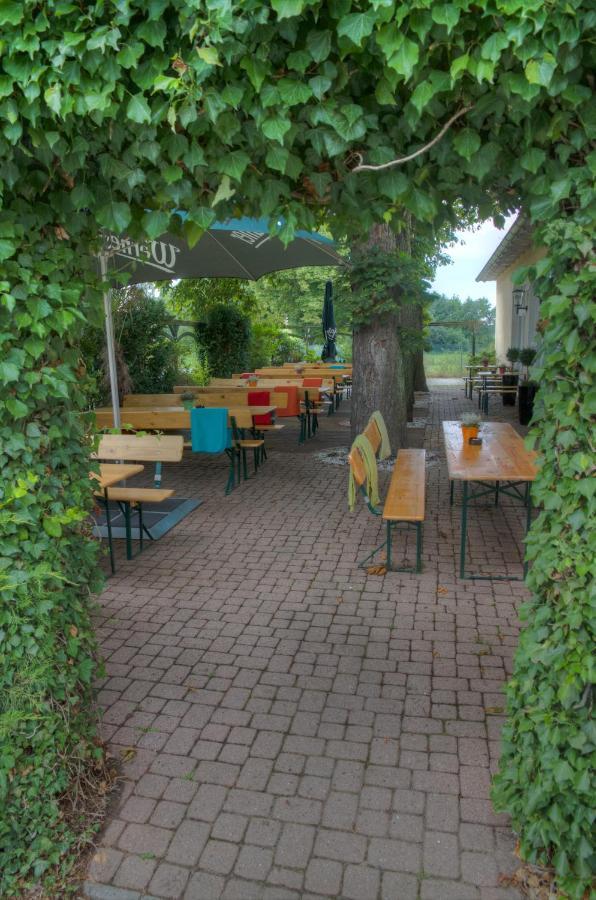 Restaurant Und Pension Zur Nassen Ecke Wittenbeck Luaran gambar
