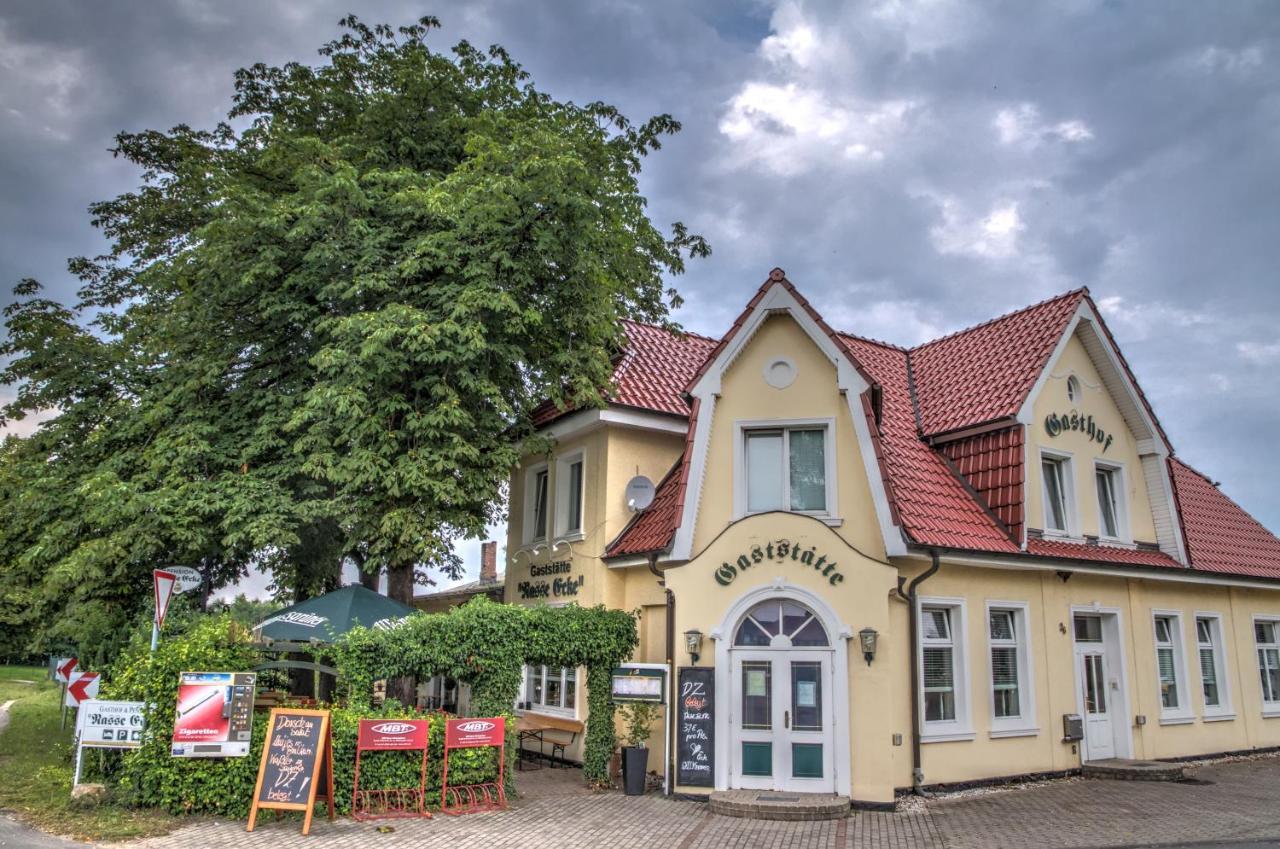 Restaurant Und Pension Zur Nassen Ecke Wittenbeck Luaran gambar